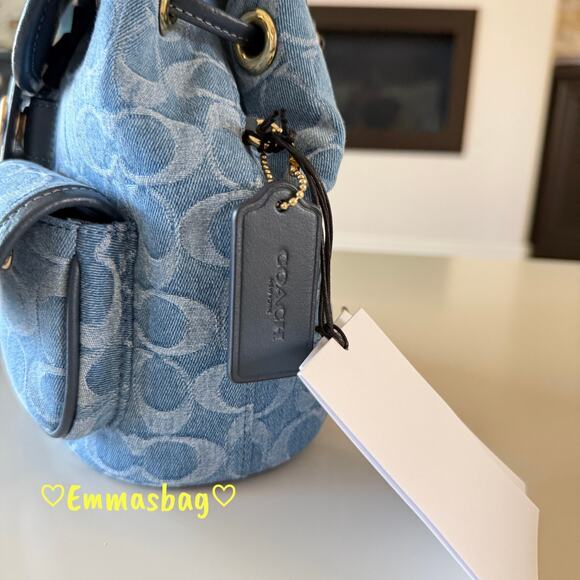 Coach Hadley Backpack In Signature Denim CDB95 denim/Gold/Indigo main image 13